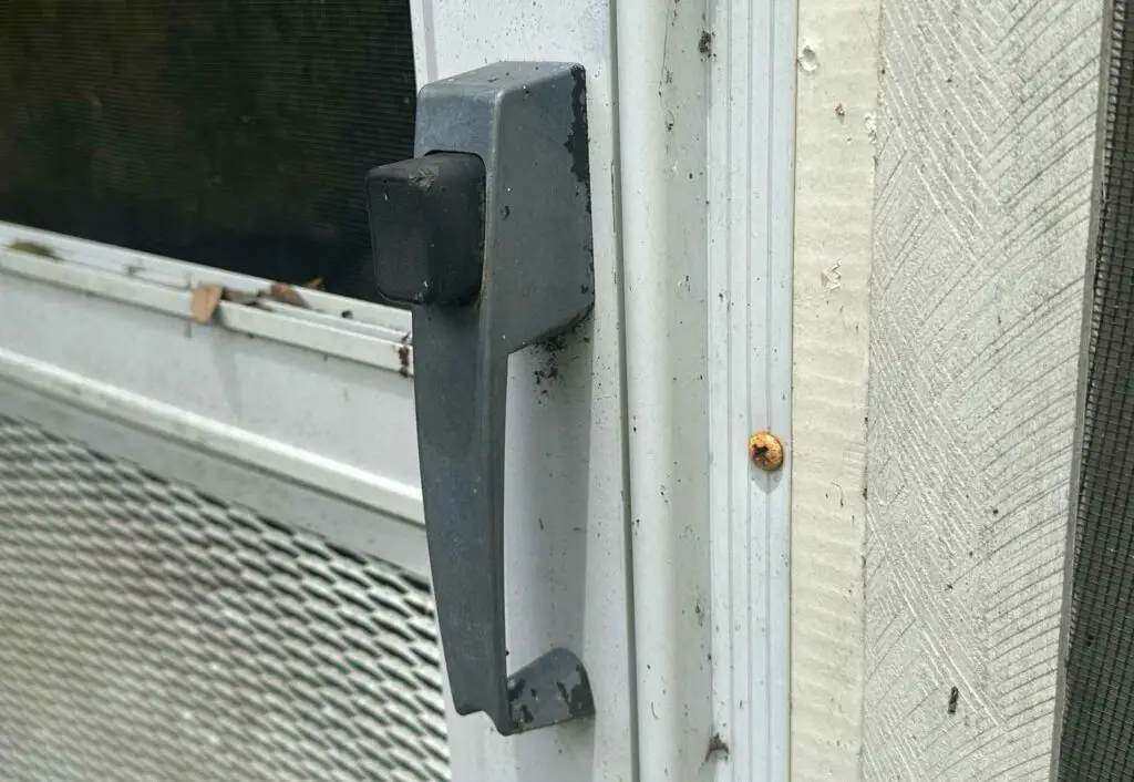 screen-door-handle